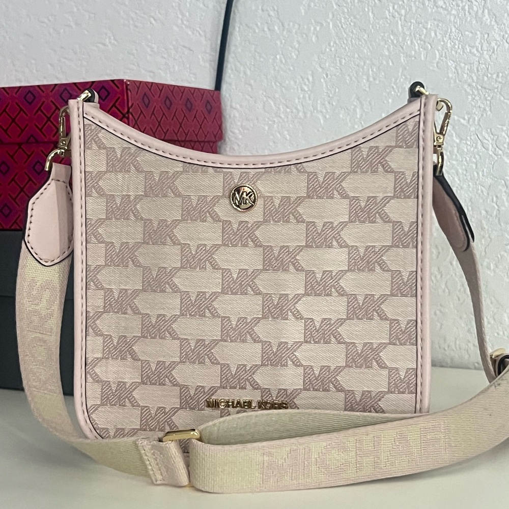MICHAEL KORS Pink/Blush Cross body